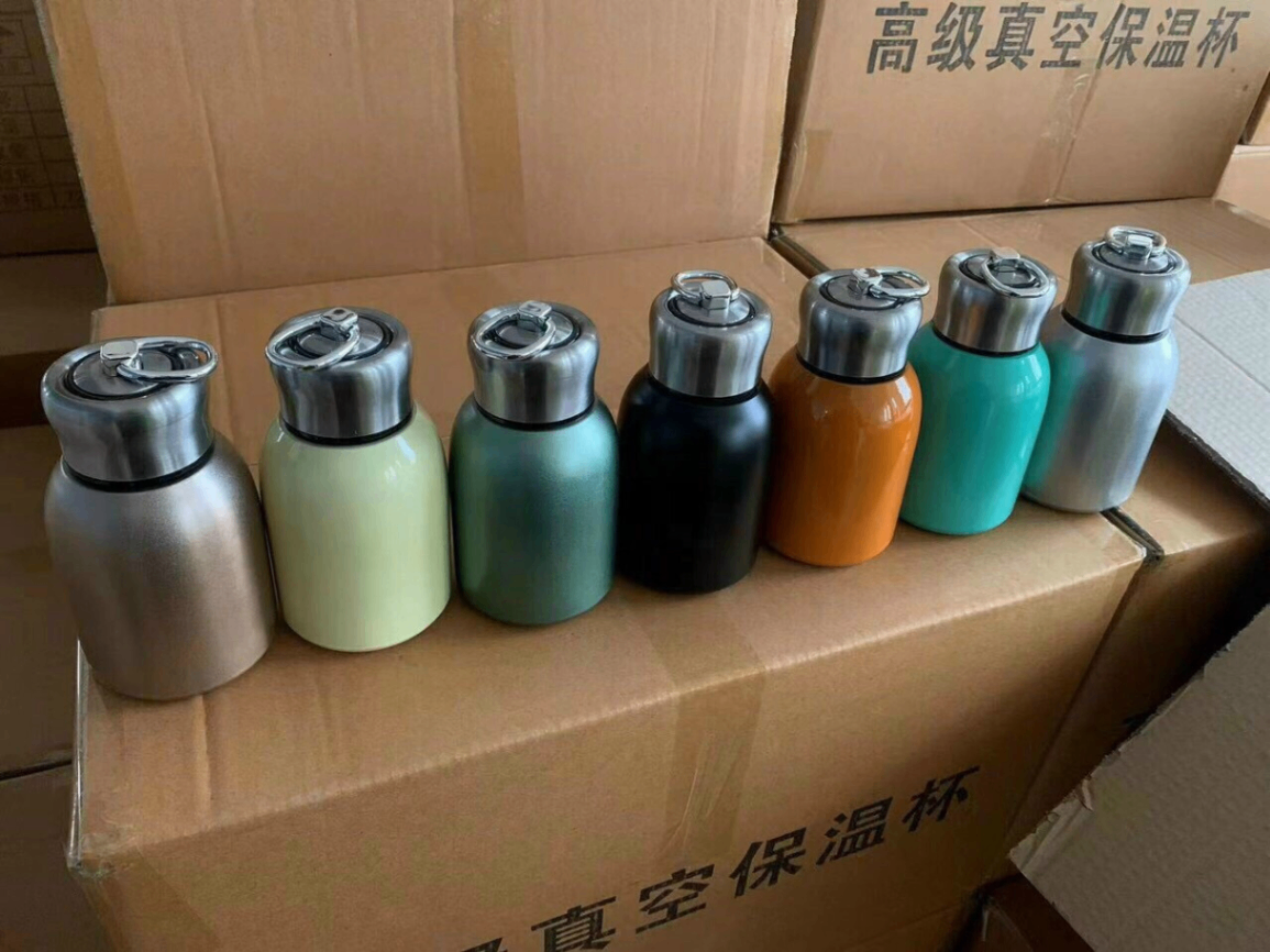 20241122_Rmue3kRmRE Bình nước inox giữ nhiệt Hottrend 300ml (Kiện 60 cái)