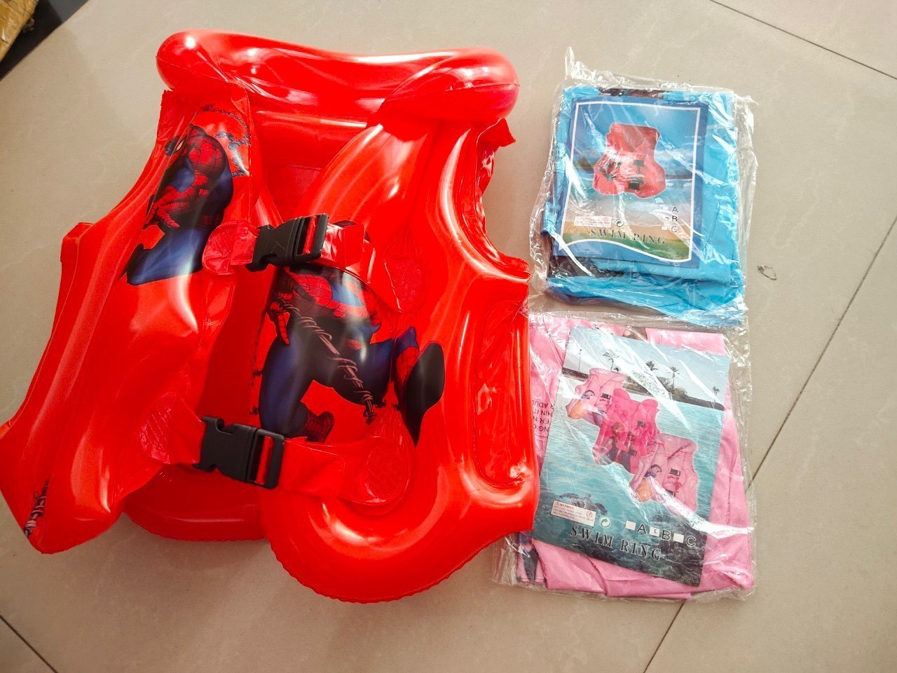 20241122_TKIhTOVVdg Áo phao cho bé