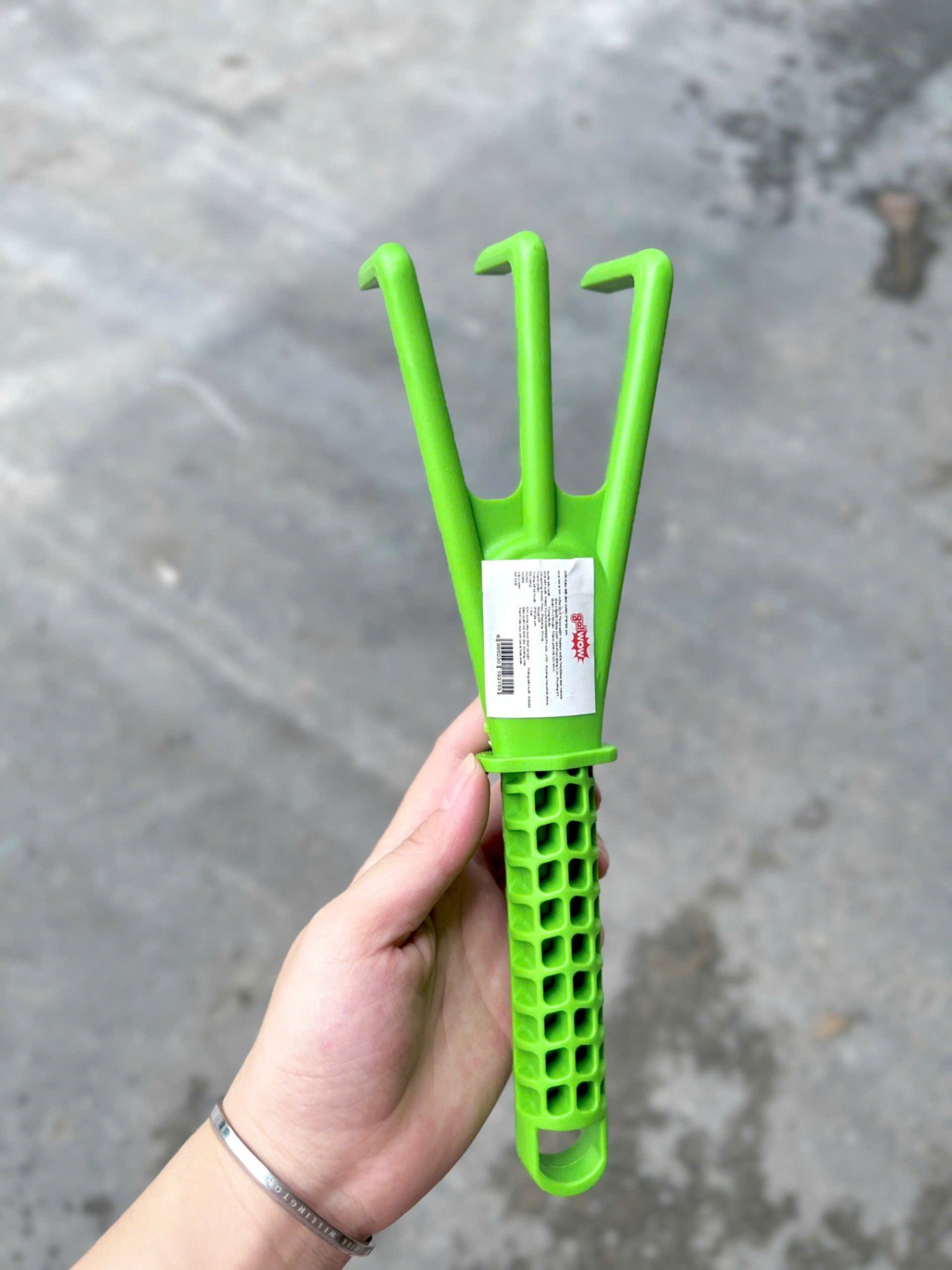 20241122_emCK8GB8kM Cào xanh 3 chấu (kiện 308 cái)