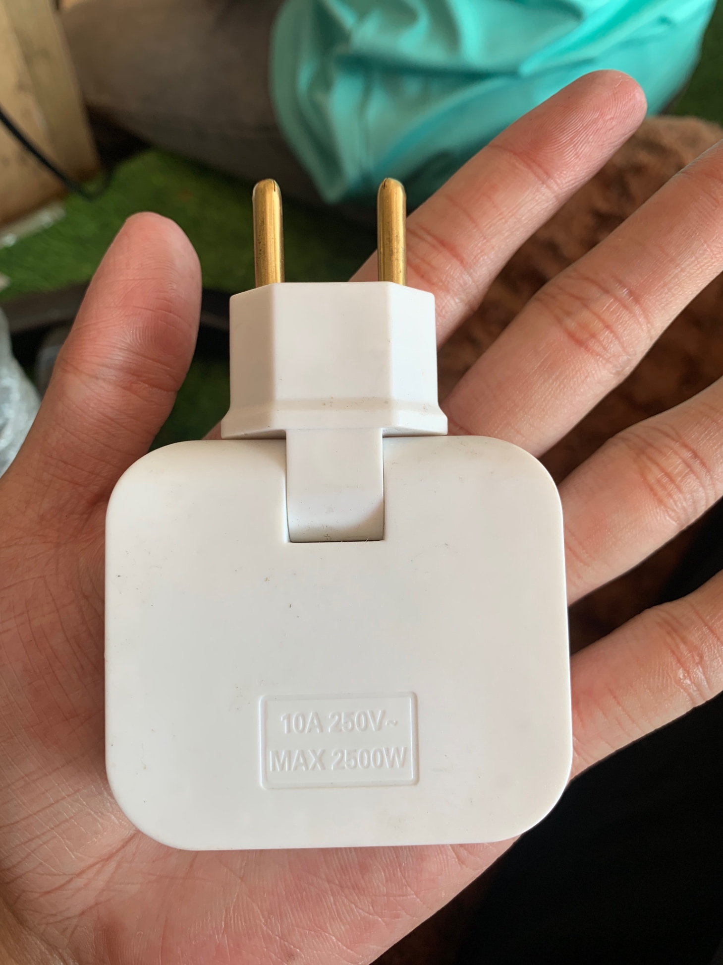 20250209_REd9nfEcI8 Bộ Chuyển Đổi Phích Cắm Điện Mở Rộng 3 Trong 1 Tmark