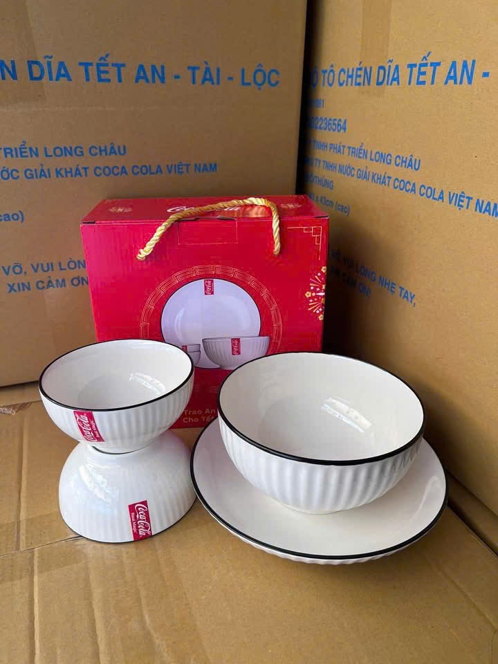 20250321_whqGdMkvUT Bộ chén dĩa tô màu trắng 4 món Coca gốm tráng men Tmark (Kiện 20 bộ)