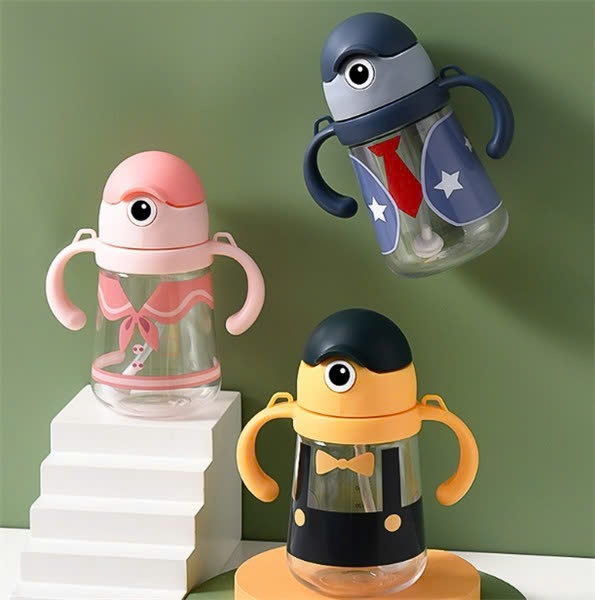 20250612_9844inaokq Bình nước tay cầm họa tiết đáng yêu cho bé Tmark (kiện 80 cái)